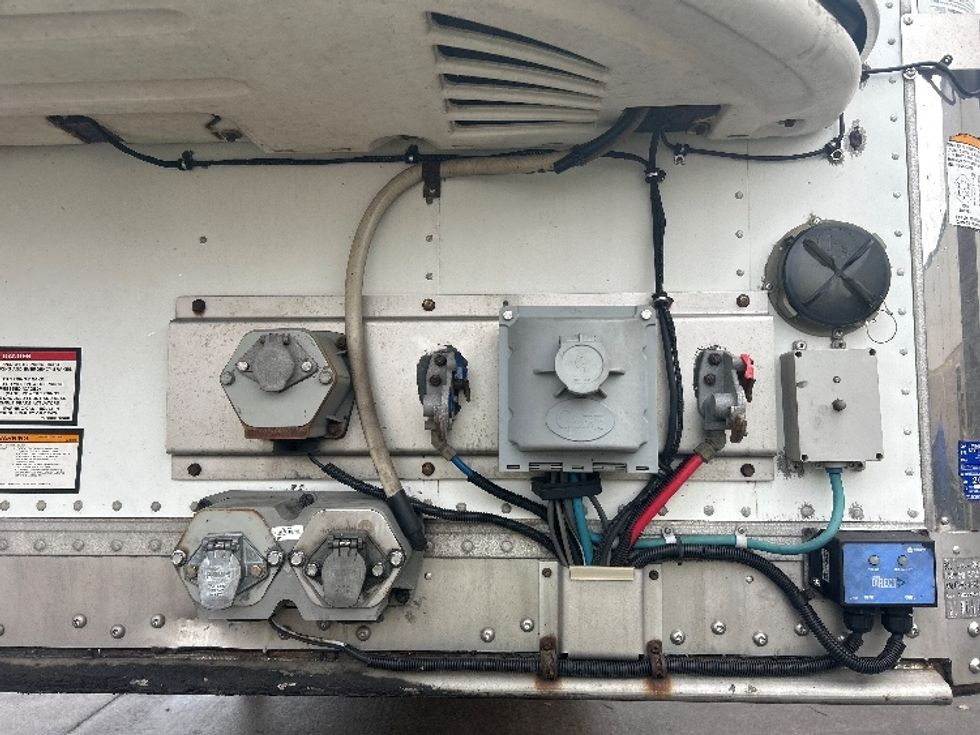 Refrigerated Trailer-Semi Trailers-Great Dane-2018-Trailer-Brooklyn Park-MN-304,575\n\t\tmiles-$ 45,250 - Image 12