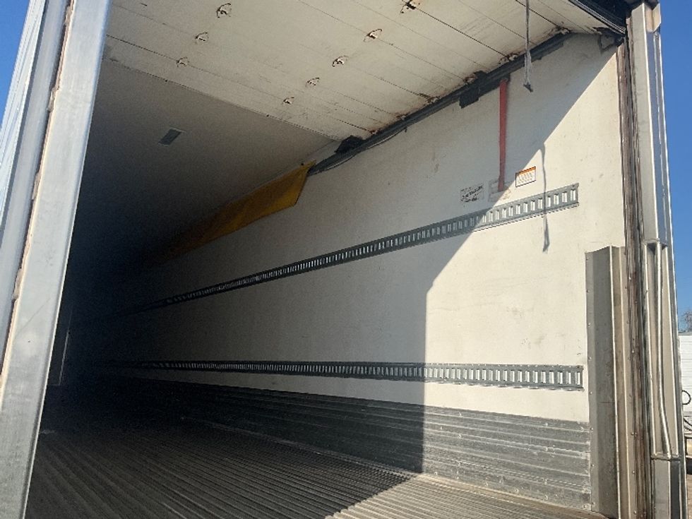 Refrigerated Trailer-Semi Trailers-Great Dane-2018-Trailer-Lebanon-MO-859,537\n\t\tmiles-$ 27,000 - Image 9
