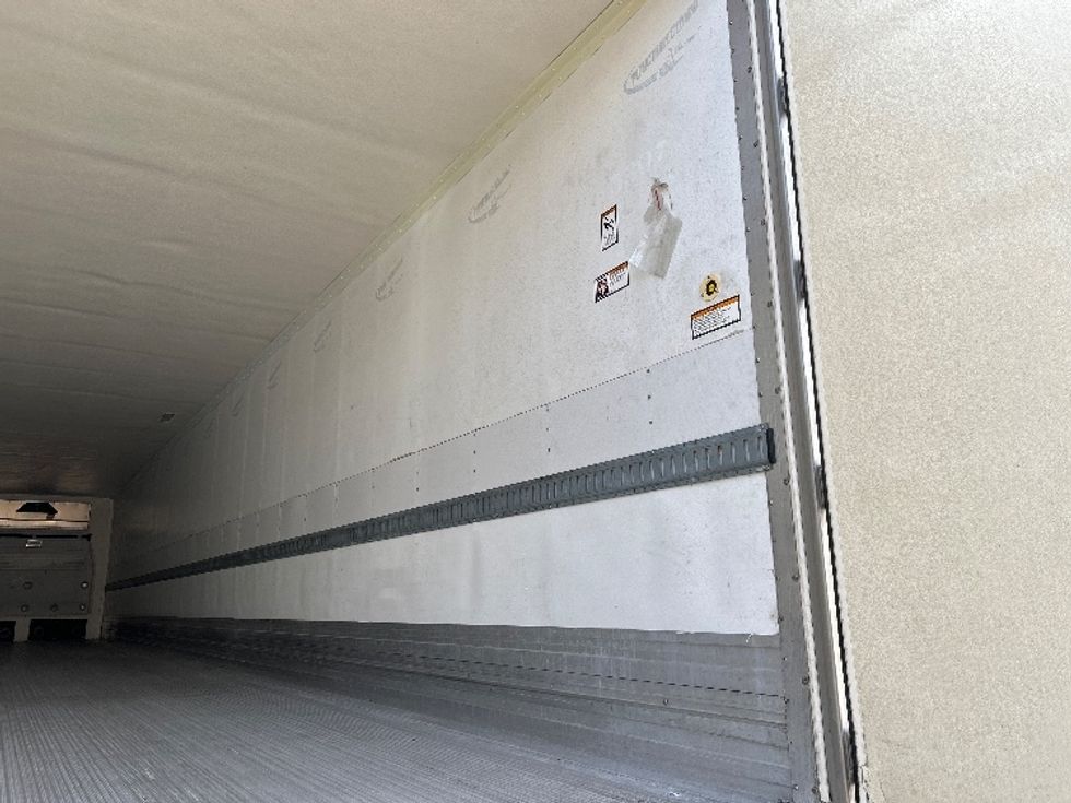 Refrigerated Trailer-Semi Trailers-Great Dane-2019-Trailer-Brooklyn Park-MN-214,196\n\t\tmiles-$ 41,750 - Image 9