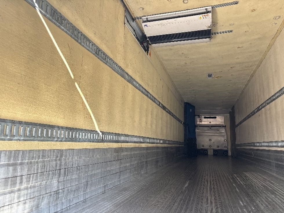Refrigerated Trailer-Semi Trailers-Hackney-2015-Trailer-Hammond-LA-706,801\n\t\tmiles-$ 11,250 - Image 9