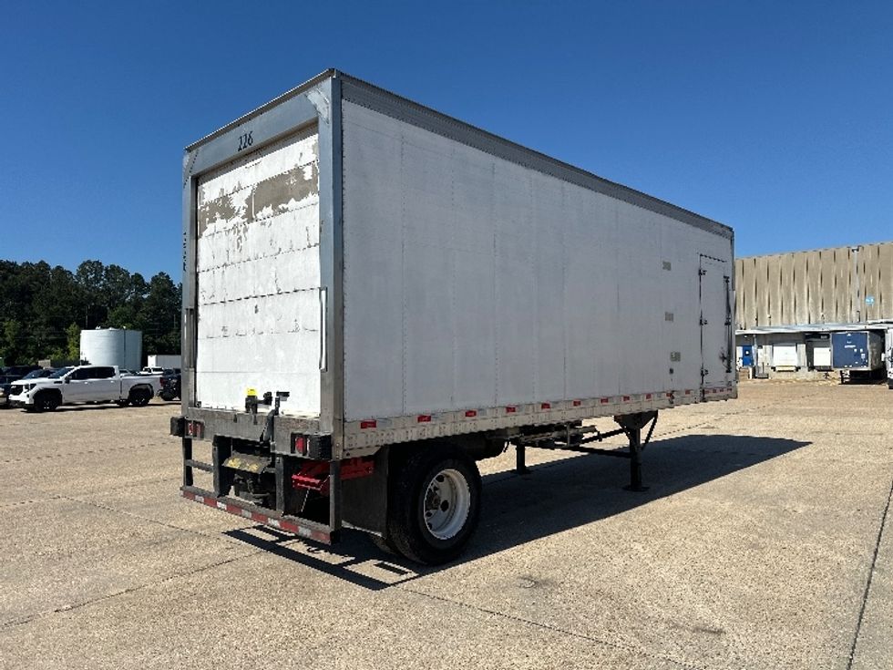 Refrigerated Trailer-Semi Trailers-Hackney-2016-Trailer-Hammond-LA-771,894\n\t\tmiles-$ 11,750 - Image 4