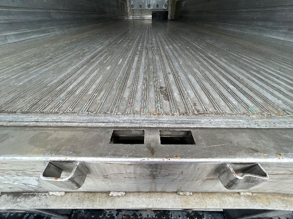 Refrigerated Trailer-Semi Trailers-Hackney-2016-Trailer-Hammond-LA-860,026\n\t\tmiles-$ 11,750 - Image 8