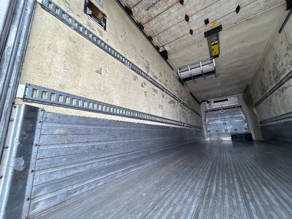 Refrigerated Trailer-Semi Trailers-Hackney-2016-Trailer-Hammond-LA-860,026\n\t\tmiles-$ 11,750 - Image 9