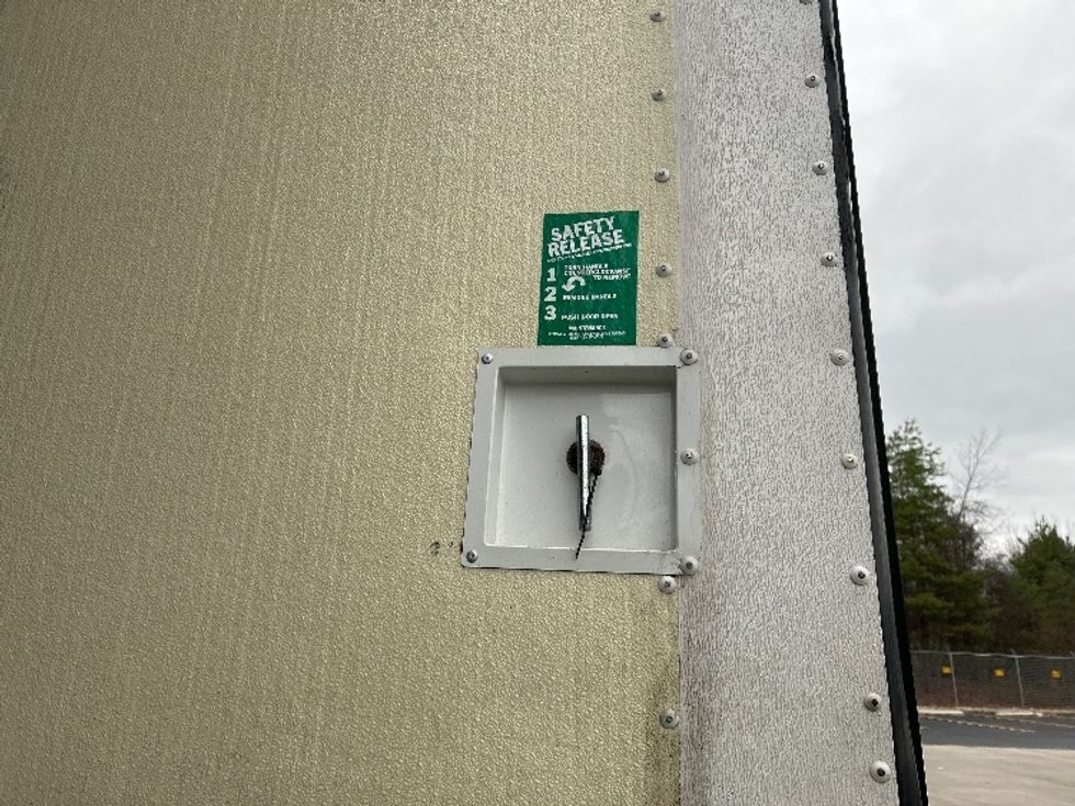 Refrigerated Trailer-Semi Trailers-Hackney-2017-Trailer-Middlefield-OH-212,053\n\t\tmiles-$ 31,250 - Image 11