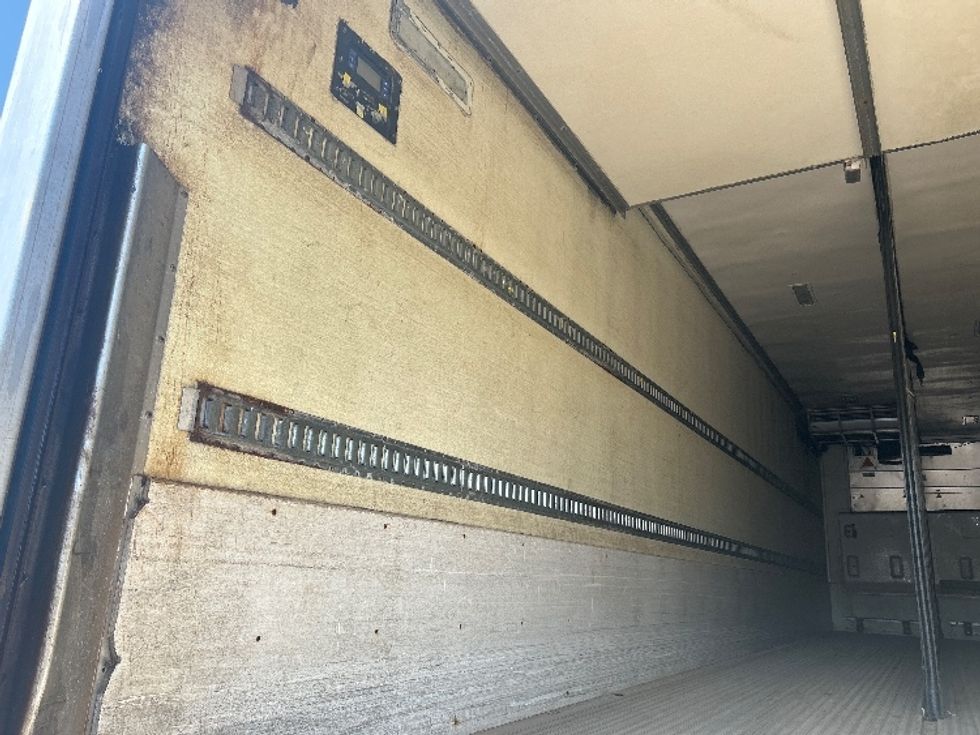 Refrigerated Trailer-Semi Trailers-Hackney-2017-Trailer-Mount Hope-OH-372,330\n\t\tmiles-$ 19,000 - Image 8