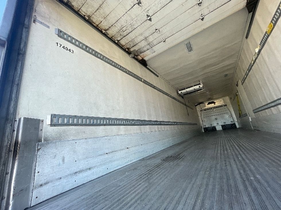 Refrigerated Trailer-Semi Trailers-Hackney-2017-Trailer-Statesville-NC-252,985\n\t\tmiles-$ 24,500 - Image 8