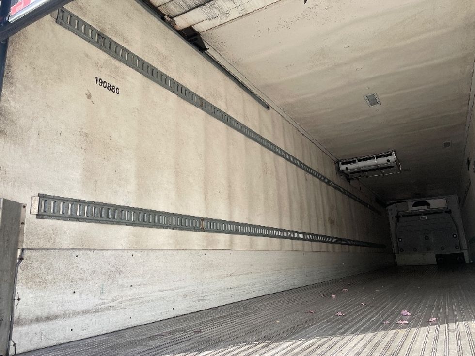 Refrigerated Trailer-Semi Trailers-Hackney-2018-Trailer-Statesville-NC-329,776\n\t\tmiles-$ 21,750 - Image 8