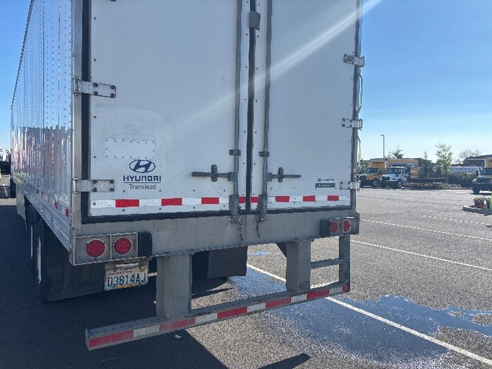 Refrigerated Trailer-Semi Trailers-Hyundai-2017-Trailer-Everett-WA-464,289\n\t\tmiles-$ 30,500 - Image 6