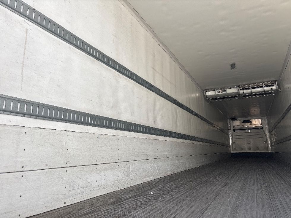 Refrigerated Trailer-Semi Trailers-Hyundai-2017-Trailer-Everett-WA-464,289\n\t\tmiles-$ 30,500 - Image 8
