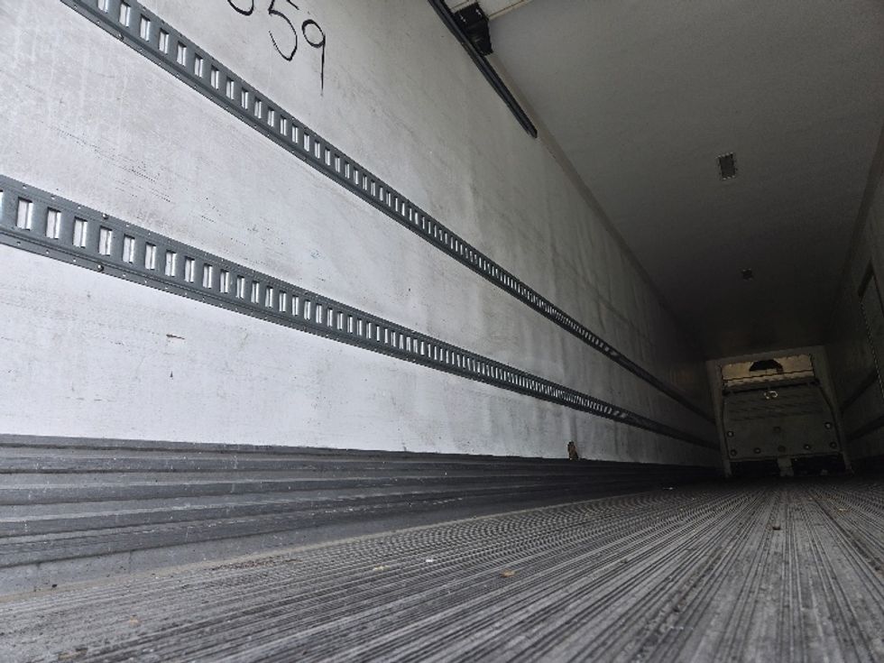 Refrigerated Trailer-Semi Trailers-Hyundai-2017-Trailer-Fresno-CA-261,250\n\t\tmiles-$ 28,000 - Image 9