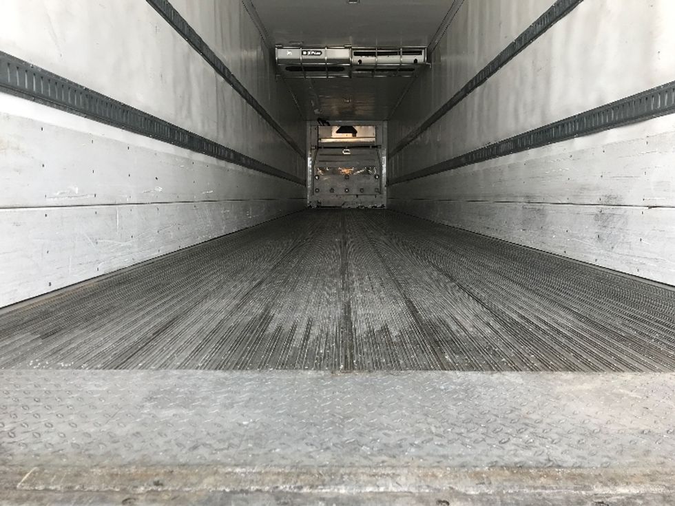 Refrigerated Trailer-Semi Trailers-Hyundai-2017-Trailer-Spokane Valley-WA-419,295\n\t\tmiles-$ 21,750 - Image 7