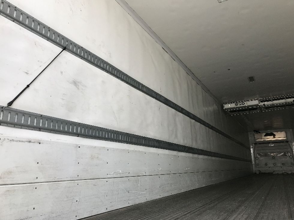 Refrigerated Trailer-Semi Trailers-Hyundai-2017-Trailer-Spokane Valley-WA-419,295\n\t\tmiles-$ 21,750 - Image 8