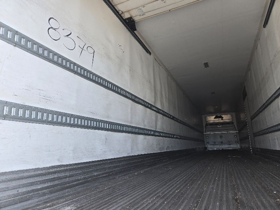 Refrigerated Trailer-Semi Trailers-Hyundai-2017-Trailer-West Sacramento-CA-241,119\n\t\tmiles-$ 27,000 - Image 9