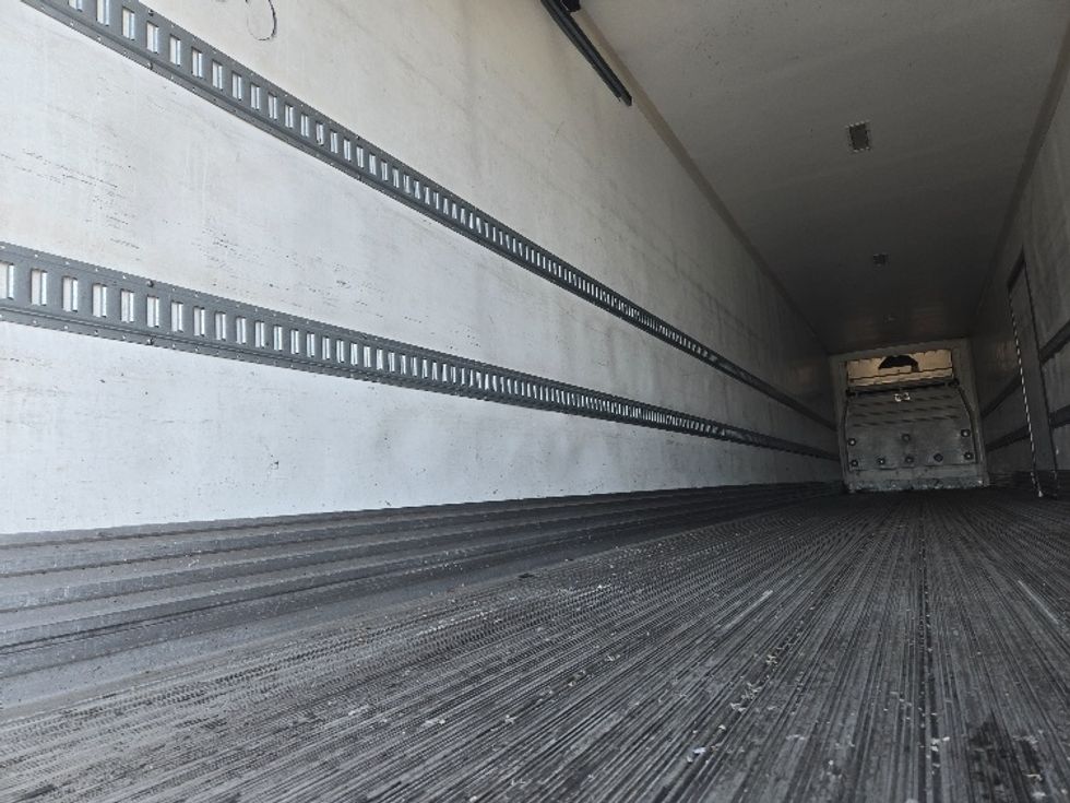 Refrigerated Trailer-Semi Trailers-Hyundai-2017-Trailer-West Sacramento-CA-272,377\n\t\tmiles-$ 27,750 - Image 9