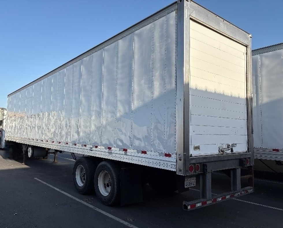 Refrigerated Trailer-Semi Trailers-Hyundai-2017-Trailer-West Sacramento-CA-311,386\n\t\tmiles-$ 27,500 - Image 3