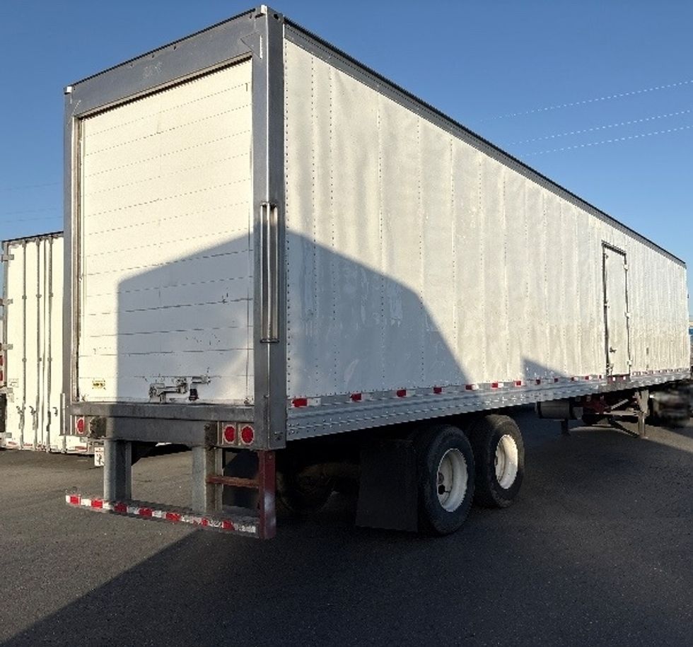 Refrigerated Trailer-Semi Trailers-Hyundai-2017-Trailer-West Sacramento-CA-311,386\n\t\tmiles-$ 27,500 - Image 4