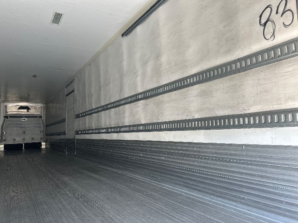 Refrigerated Trailer-Semi Trailers-Hyundai-2018-Trailer-Ceres-CA-239,807\n\t\tmiles-$ 29,500 - Image 10