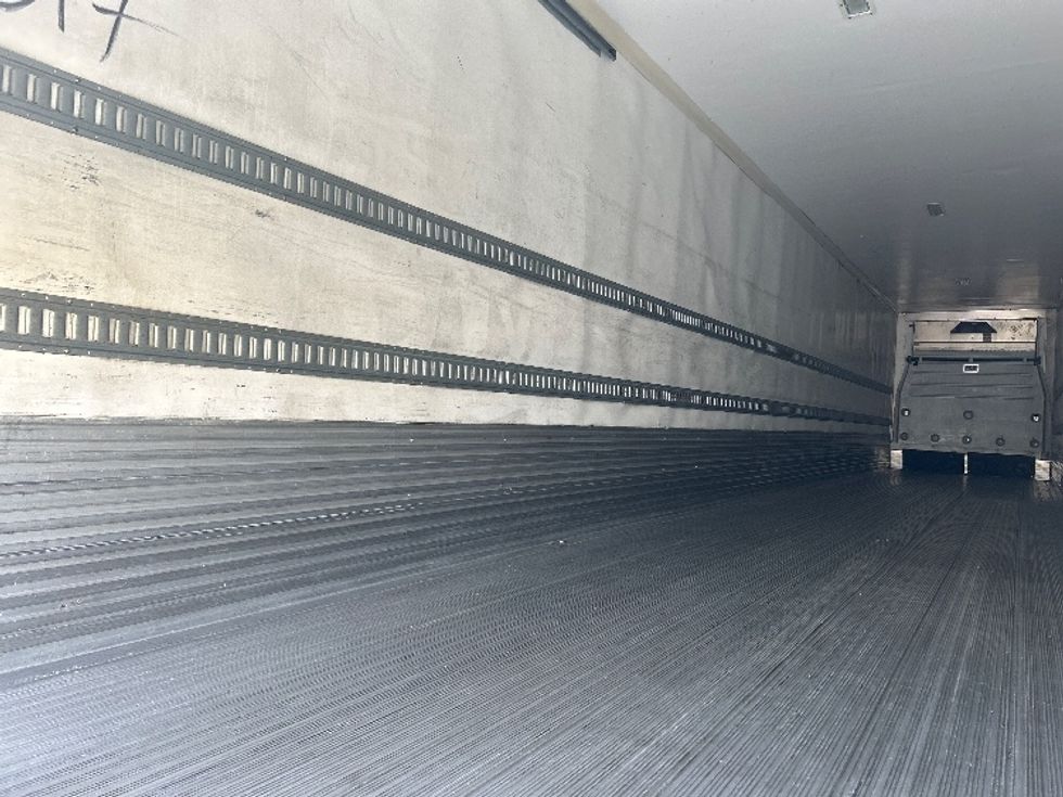 Refrigerated Trailer-Semi Trailers-Hyundai-2018-Trailer-Ceres-CA-239,807\n\t\tmiles-$ 29,500 - Image 9