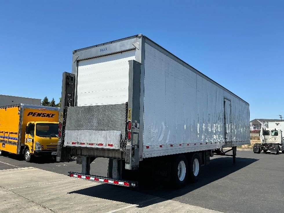 Refrigerated Trailer-Semi Trailers-Hyundai-2018-Trailer-Ceres-CA-241,128\n\t\tmiles-$ 23,000 - Image 4