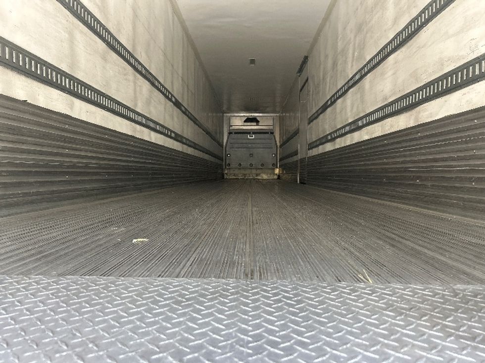 Refrigerated Trailer-Semi Trailers-Hyundai-2018-Trailer-Ceres-CA-346,112\n\t\tmiles-$ 28,750 - Image 8