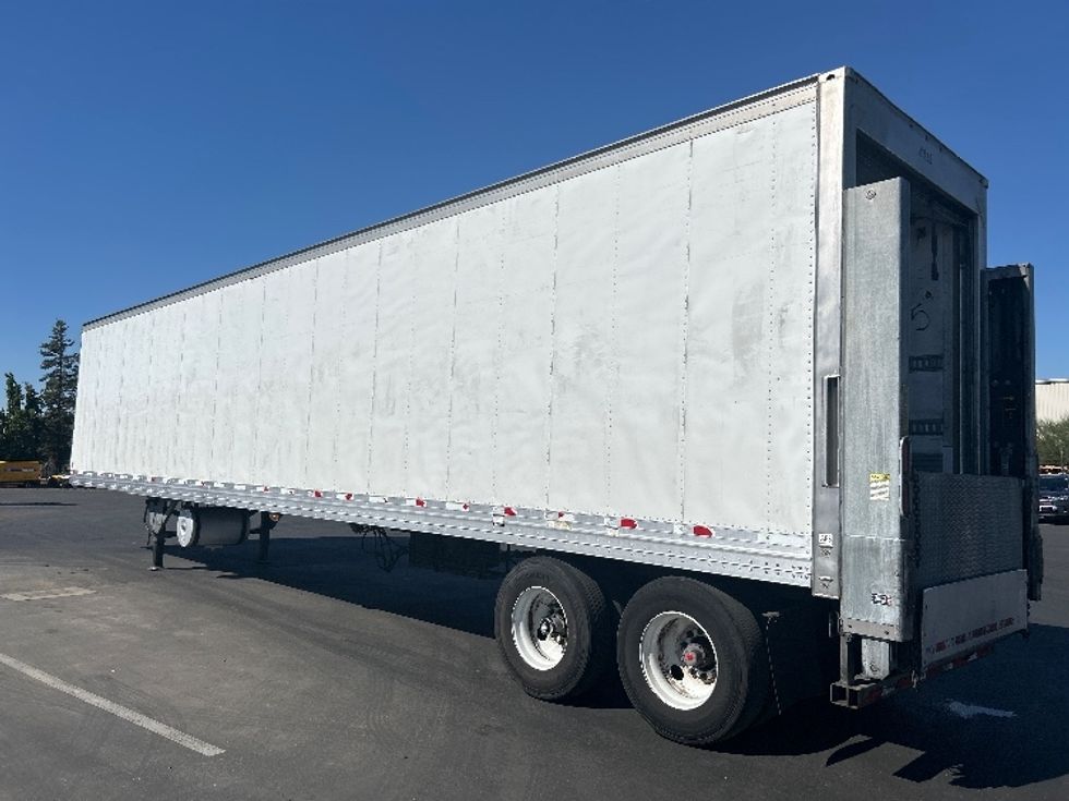 Refrigerated Trailer-Semi Trailers-Hyundai-2018-Trailer-Ceres-CA-354,354\n\t\tmiles-$ 28,500 - Image 3
