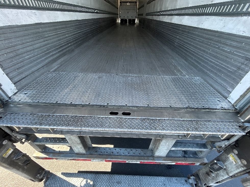 Refrigerated Trailer-Semi Trailers-Hyundai-2018-Trailer-Ceres-CA-354,354\n\t\tmiles-$ 28,500 - Image 8