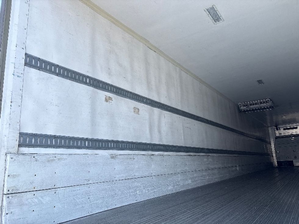 Refrigerated Trailer-Semi Trailers-Hyundai-2018-Trailer-Chino-CA-376,912\n\t\tmiles-$ 25,250 - Image 8
