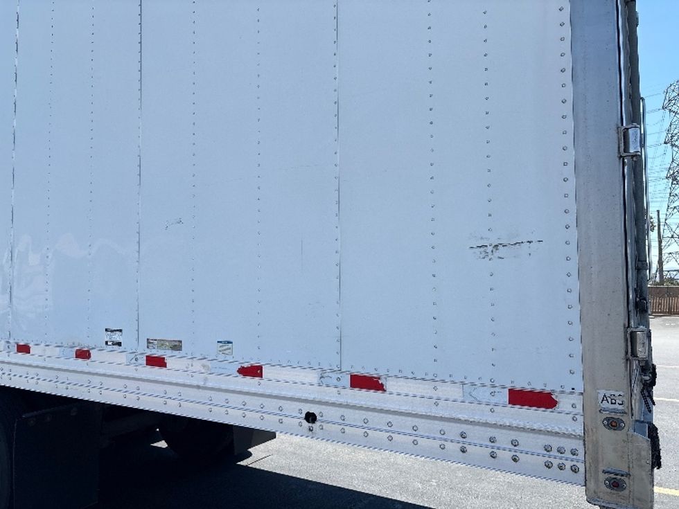 Refrigerated Trailer-Semi Trailers-Hyundai-2018-Trailer-Chino-CA-422,605\n\t\tmiles-$ 32,250 - Image 11