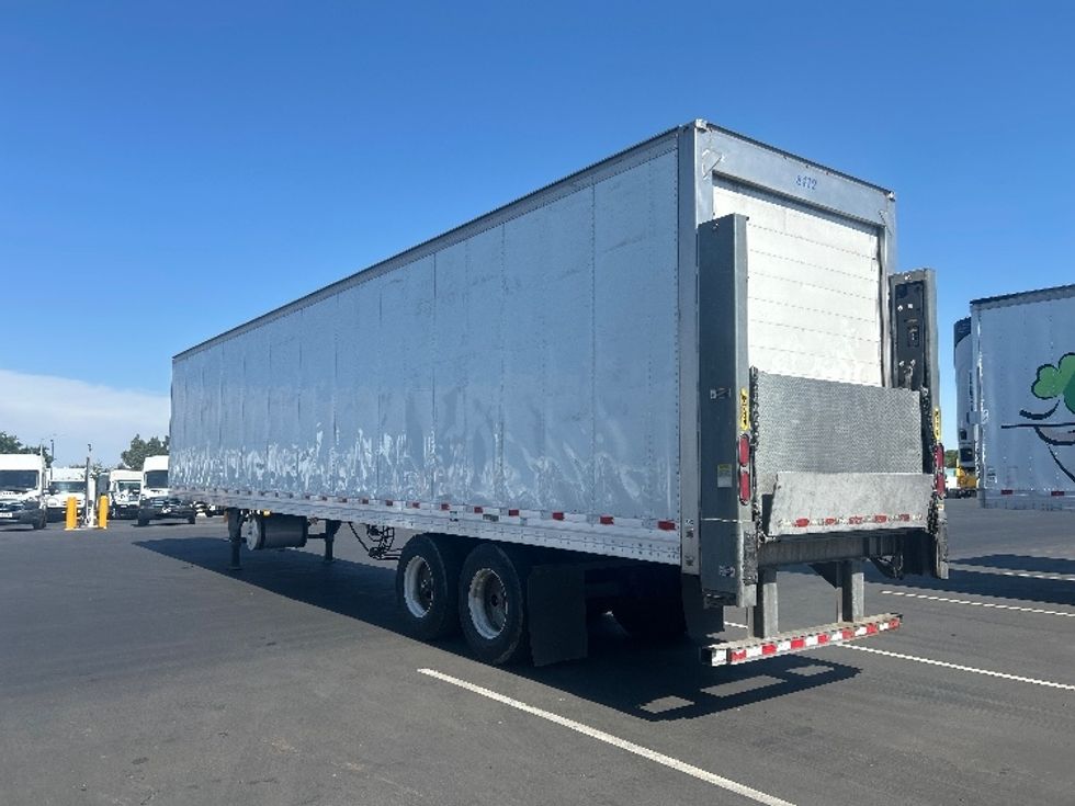 Refrigerated Trailer-Semi Trailers-Hyundai-2018-Trailer-South San Francisco-CA-353,107\n\t\tmiles-$ 25,750 - Image 3