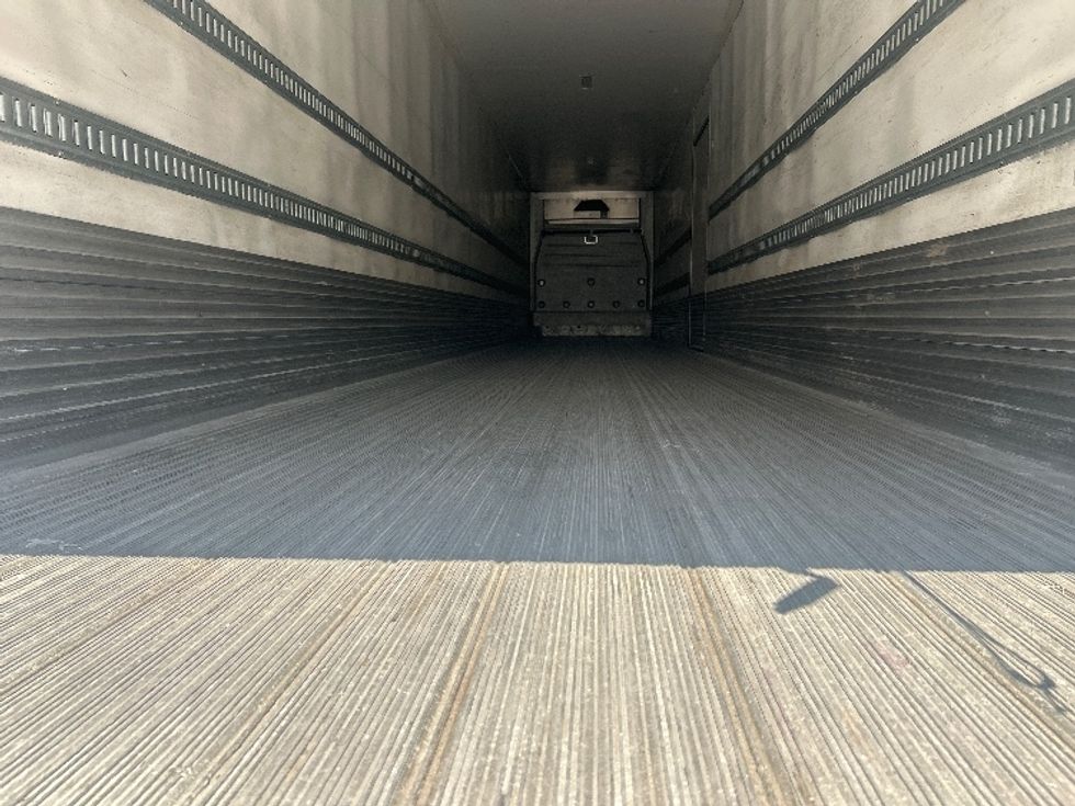 Refrigerated Trailer-Semi Trailers-Hyundai-2018-Trailer-South San Francisco-CA-353,107\n\t\tmiles-$ 25,750 - Image 8