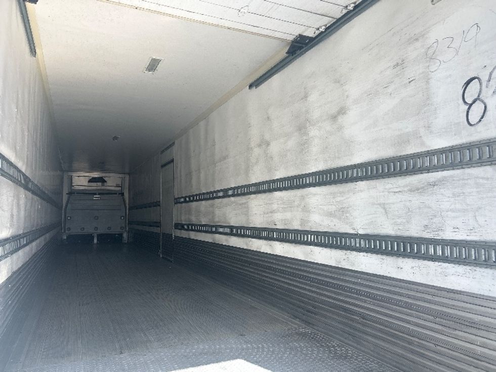 Refrigerated Trailer-Semi Trailers-Hyundai-2018-Trailer-Sparks-NV-379,559\n\t\tmiles-$ 29,000 - Image 10
