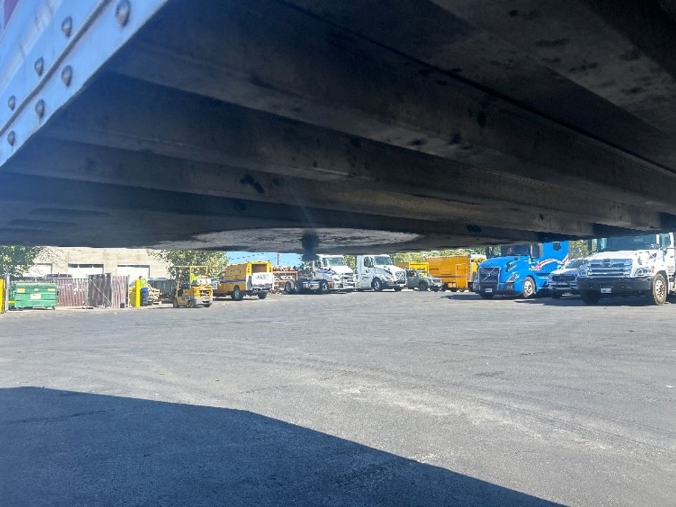 Refrigerated Trailer-Semi Trailers-Hyundai-2018-Trailer-Sparks-NV-379,559\n\t\tmiles-$ 29,000 - Image 12
