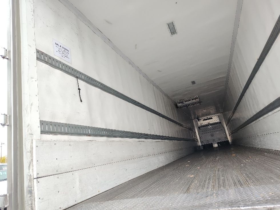 Refrigerated Trailer-Semi Trailers-Hyundai-2018-Trailer-Tacoma-WA-523,652\n\t\tmiles-$ 32,000 - Image 8