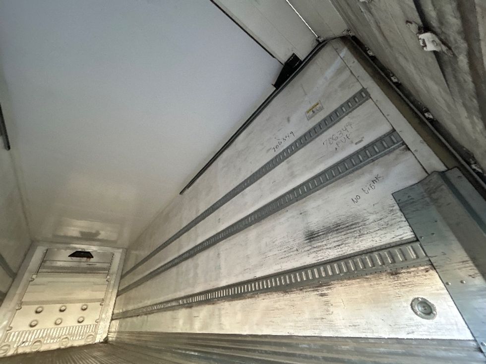 Refrigerated Trailer-Semi Trailers-Hyundai-2018-Trailer-West Columbia-SC-385,000\n\t\tmiles-$ 37,750 - Image 9