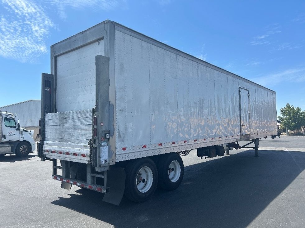 Refrigerated Trailer-Semi Trailers-Hyundai-2018-Trailer-West Sacramento-CA-355,294\n\t\tmiles-$ 29,500 - Image 4