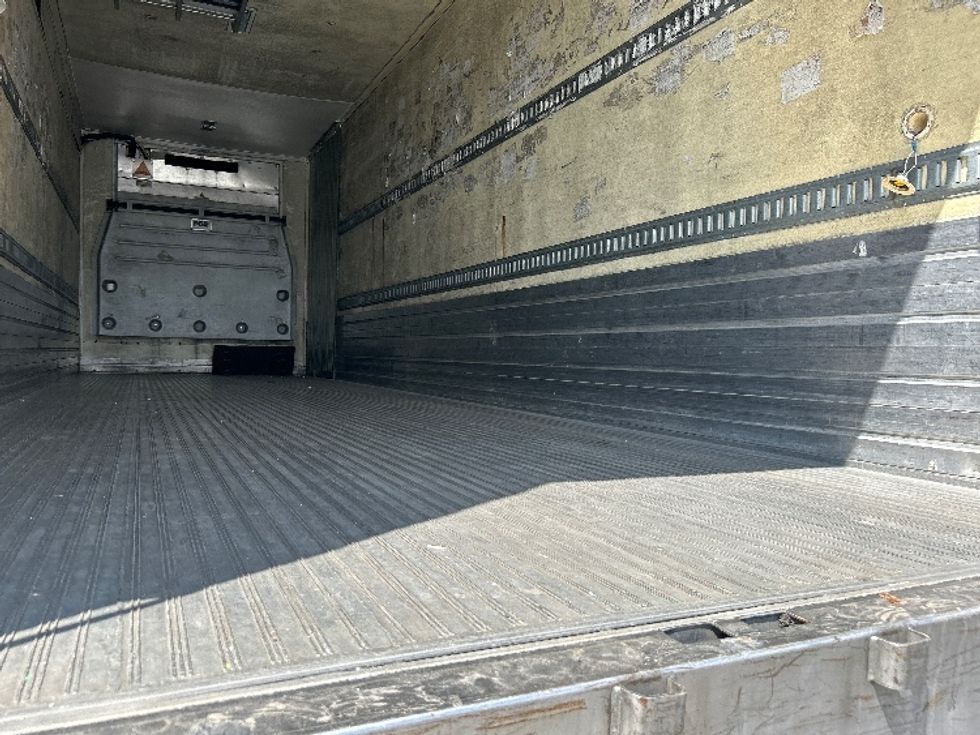 Refrigerated Trailer-Semi Trailers-Kidron-2016-Trailer-Harahan-LA-323,649\n\t\tmiles-$ 18,500 - Image 9