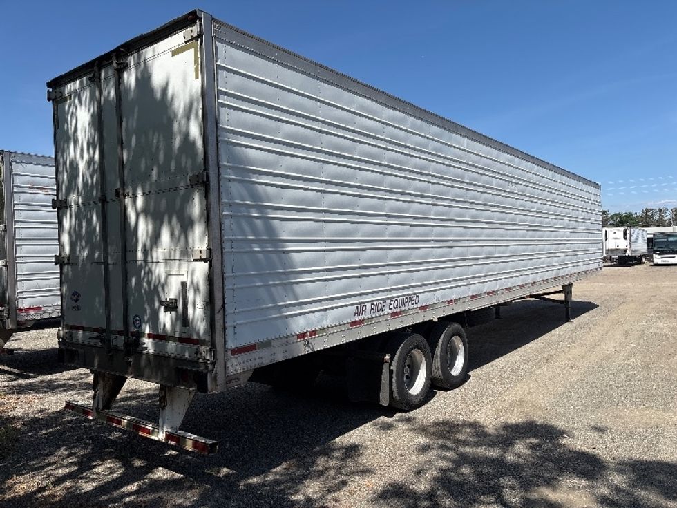 Refrigerated Trailer-Semi Trailers-Utility-2005-Trailer-Santa Clara-CA-0\n\t\tmiles-$ 7,000 - Image 4