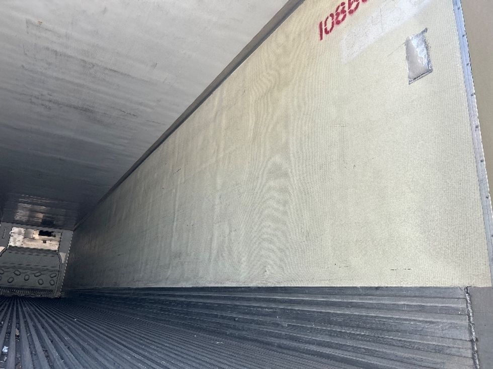 Refrigerated Trailer-Semi Trailers-Utility-2009-Trailer-Rochester-NY-319,999\n\t\tmiles-$ 13,250 - Image 10