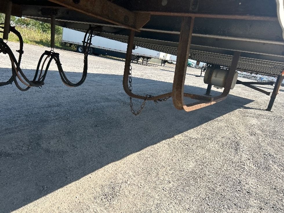 Refrigerated Trailer-Semi Trailers-Utility-2009-Trailer-Rochester-NY-319,999\n\t\tmiles-$ 13,250 - Image 14