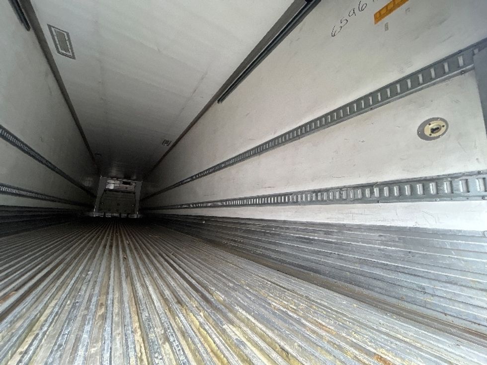 Refrigerated Trailer-Semi Trailers-Utility-2013-Trailer-Phoenix-AZ-267,298\n\t\tmiles-$ 20,000 - Image 9