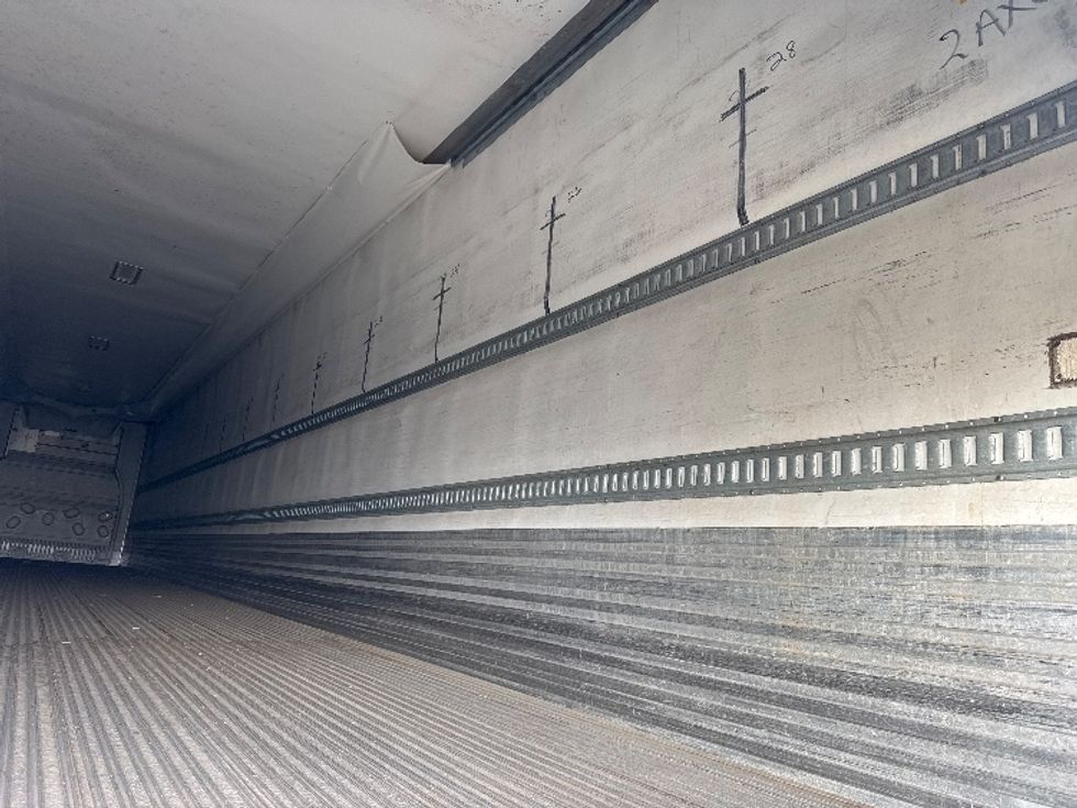 Refrigerated Trailer-Semi Trailers-Utility-2013-Trailer-Spokane Valley-WA-467,616\n\t\tmiles-$ 13,000 - Image 10