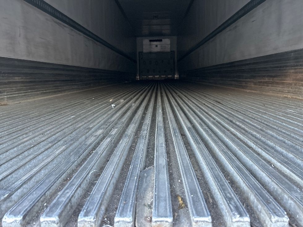 Refrigerated Trailer-Semi Trailers-Utility-2014-Trailer-Brooklyn Park-MN-731,797\n\t\tmiles-$ 18,750 - Image 8