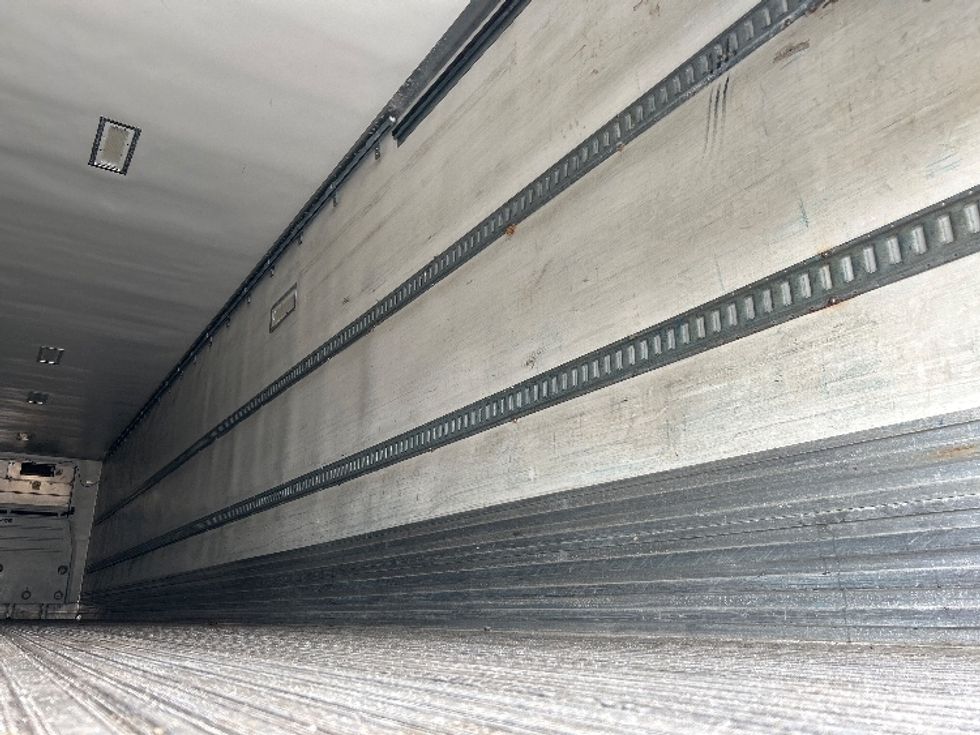 Refrigerated Trailer-Semi Trailers-Utility-2014-Trailer-Linden-NJ-375,701\n\t\tmiles-$ 16,250 - Image 10