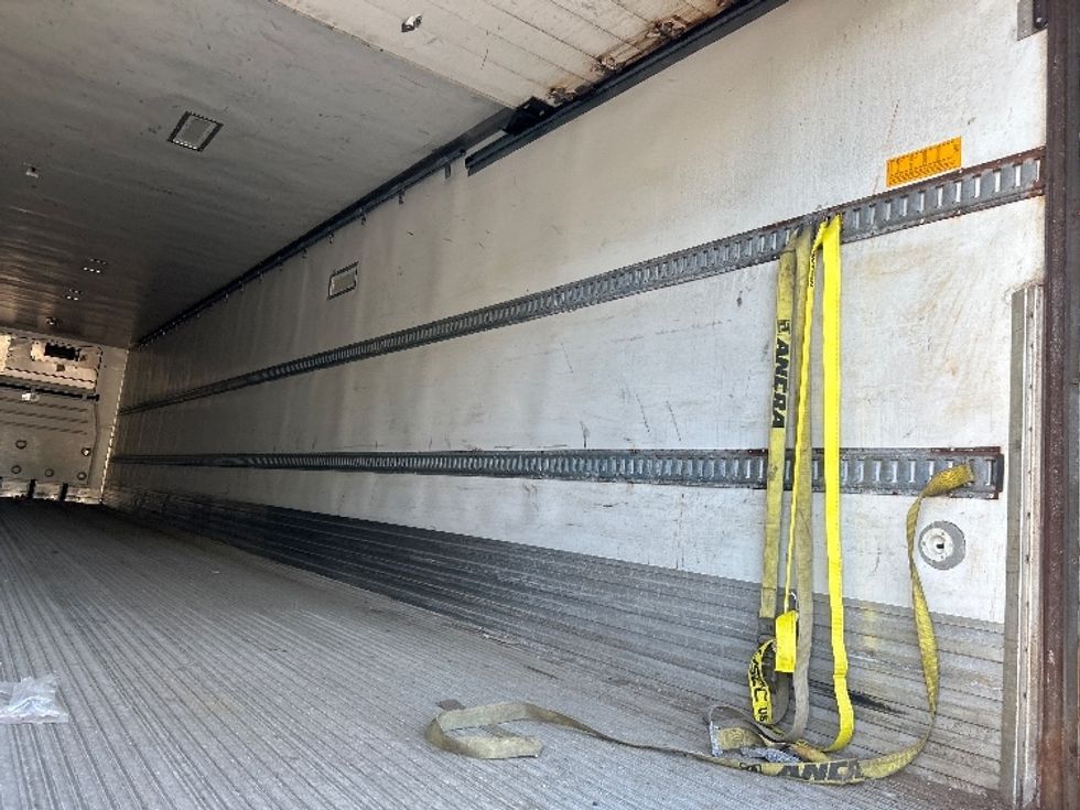 Refrigerated Trailer-Semi Trailers-Utility-2014-Trailer-Middlefield-OH-485,667\n\t\tmiles-$ 20,250 - Image 10