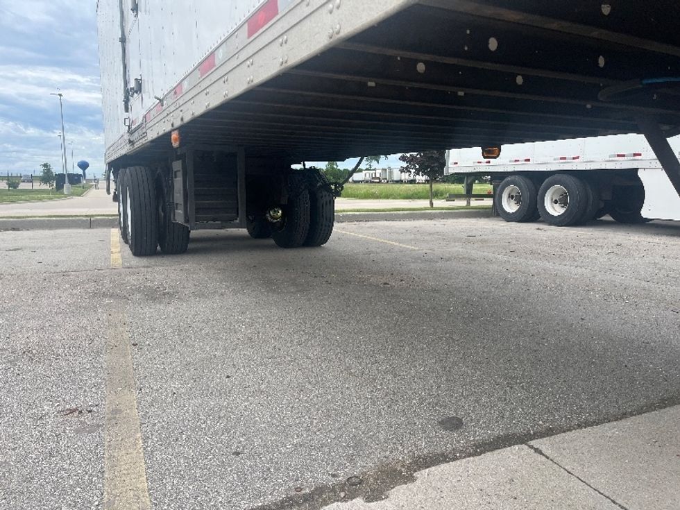 Refrigerated Trailer-Semi Trailers-Utility-2014-Trailer-Milwaukee-WI-789,000\n\t\tmiles-$ 14,000 - Image 5