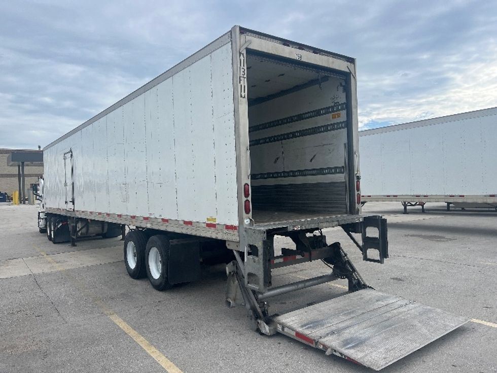 Refrigerated Trailer-Semi Trailers-Utility-2014-Trailer-Milwaukee-WI-789,000\n\t\tmiles-$ 14,000 - Image 7