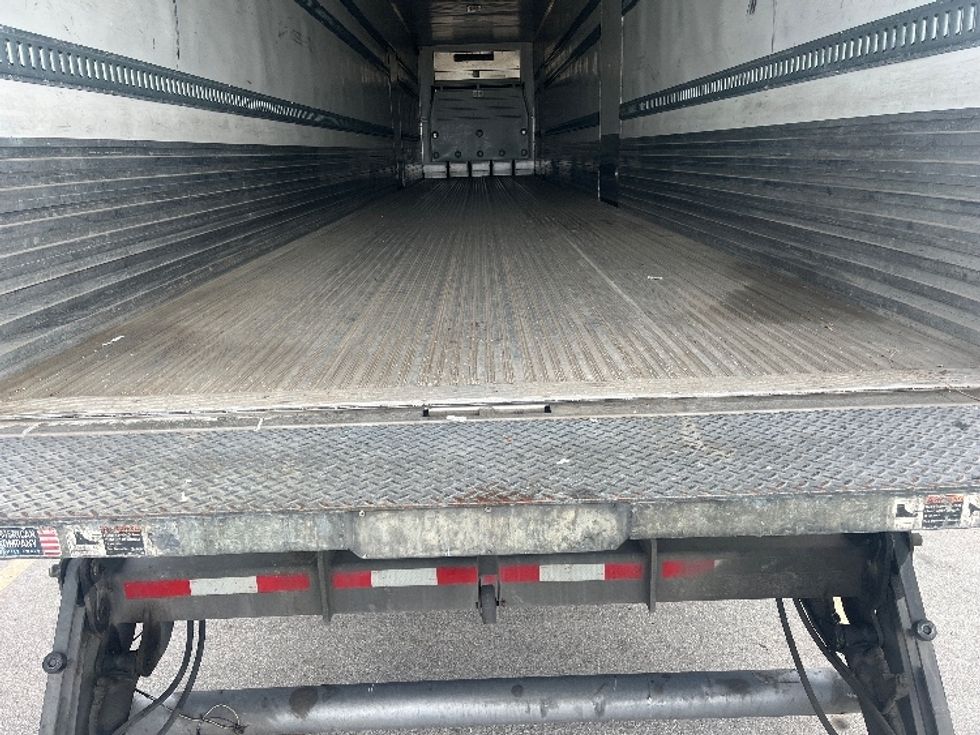 Refrigerated Trailer-Semi Trailers-Utility-2014-Trailer-Milwaukee-WI-789,000\n\t\tmiles-$ 14,000 - Image 8