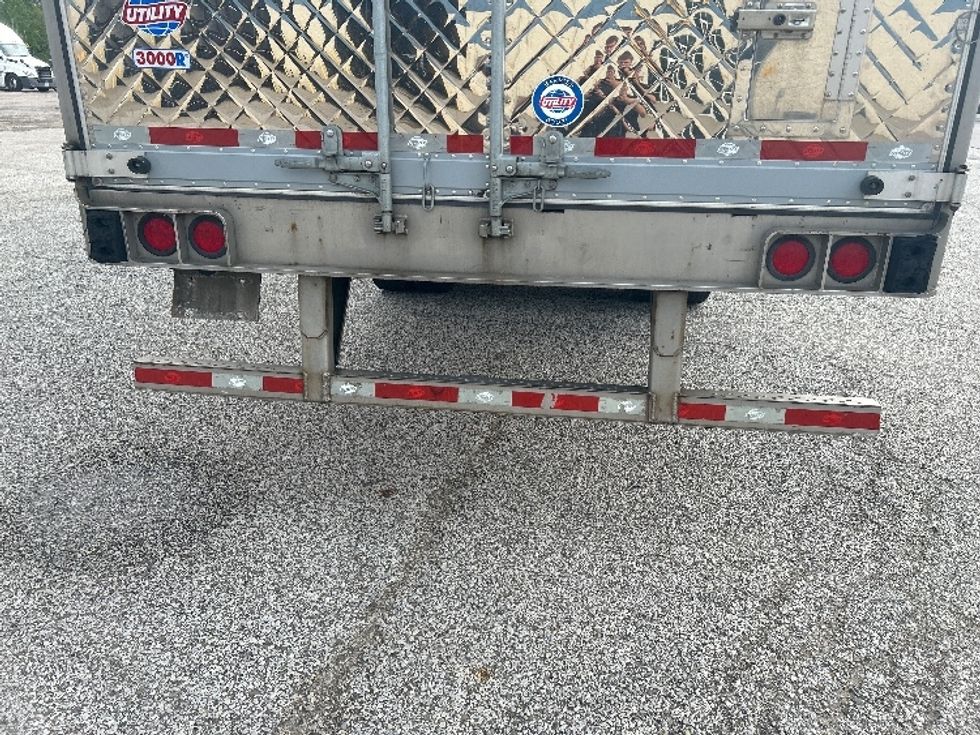 Refrigerated Trailer-Semi Trailers-Utility-2014-Trailer-Norton-MA-87,044\n\t\tmiles-$ 22,500 - Image 7