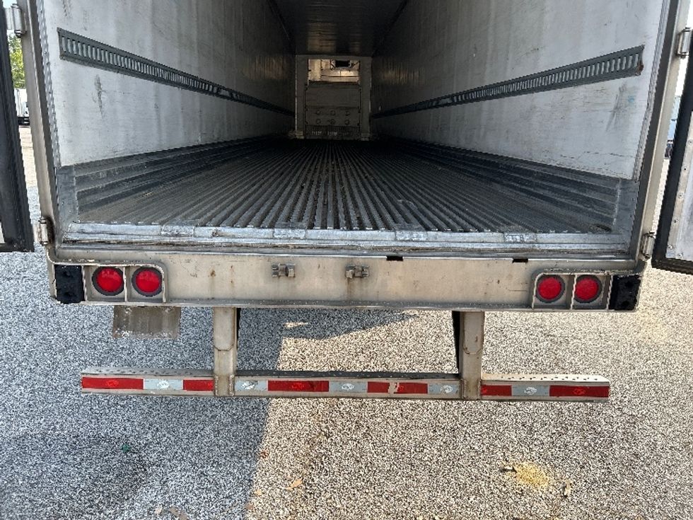 Refrigerated Trailer-Semi Trailers-Utility-2014-Trailer-Norton-MA-87,044\n\t\tmiles-$ 22,500 - Image 8