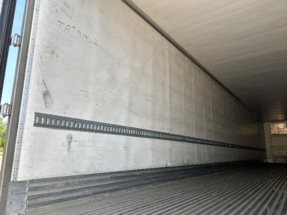 Refrigerated Trailer-Semi Trailers-Utility-2014-Trailer-Norton-MA-87,044\n\t\tmiles-$ 22,500 - Image 9